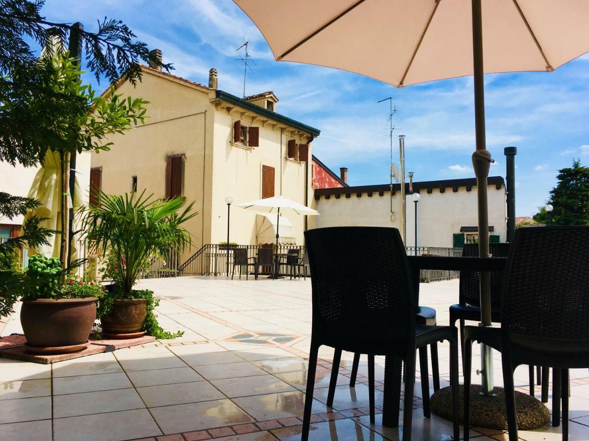 Casa Elisabetta Lägenhet Peschiera del Garda Exteriör bild